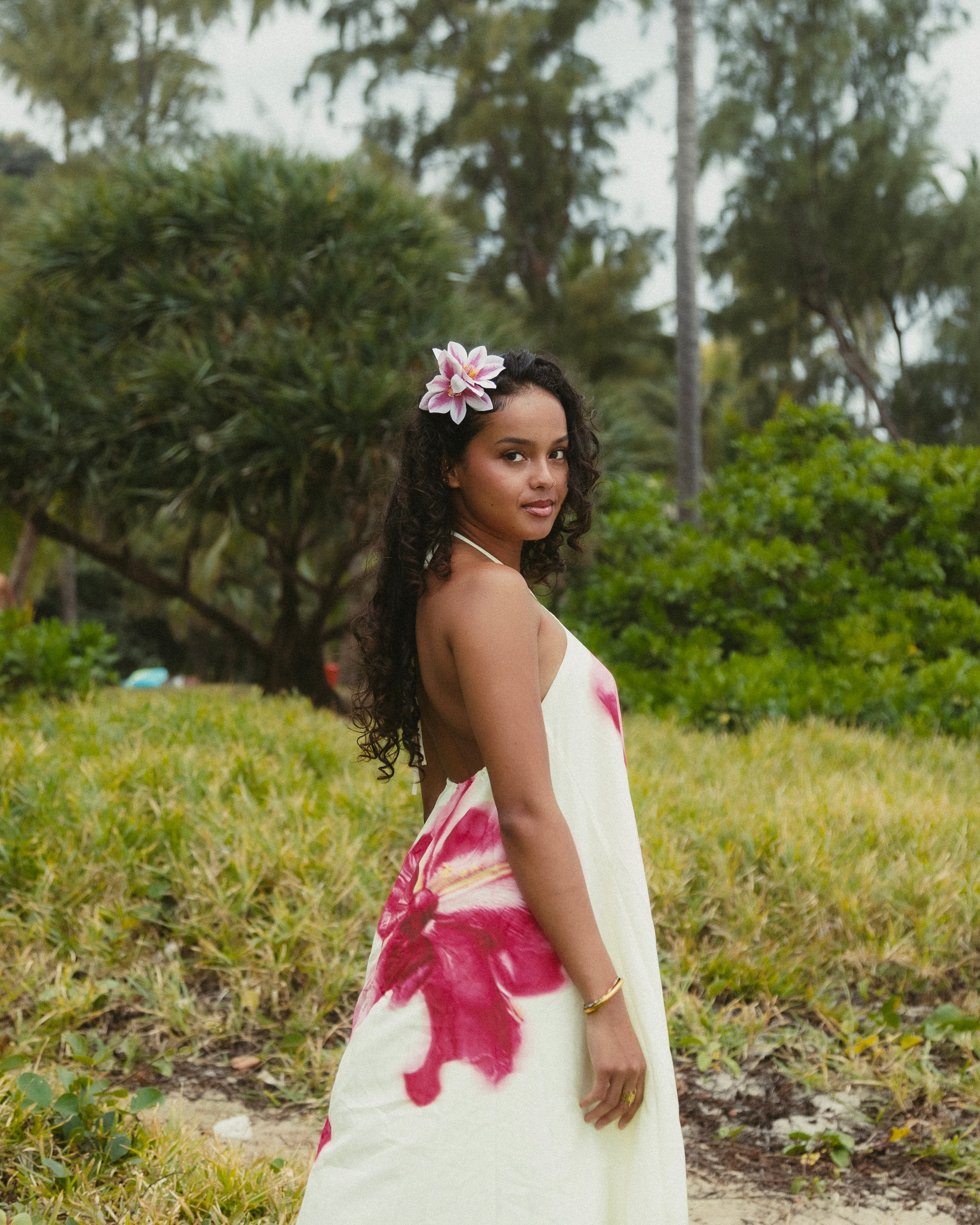ROBE TIARÉ